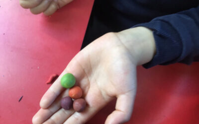 Colour Mixing Detectives